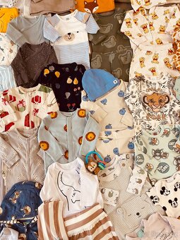 Balík oblečení na miminko 0-6 měsíců - 7