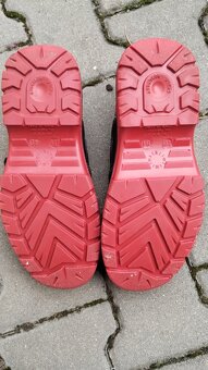 Nové pracovní boty Panda vel. 40 - 7