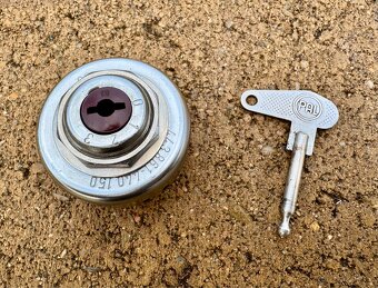 Jawa CZ kyvacka, CZ - spínací skřínka PAL - 7