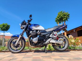 Suzuki GSX 1400 2007 - 7