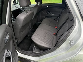 2017 Ford Focus TITANIUM po rozvodech - 7