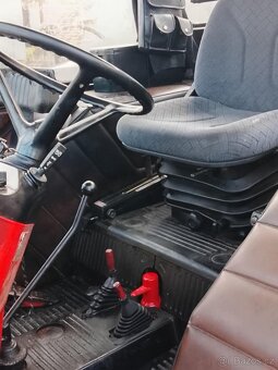 Traktor Zetor 6211 - 7