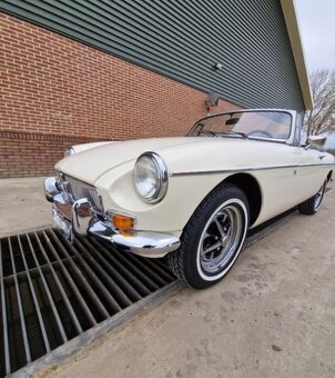 MG MGB Cabrio - 7