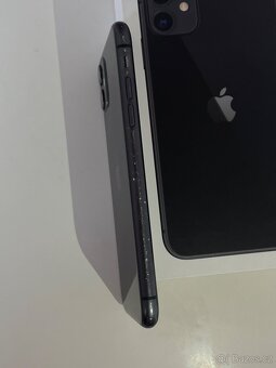 iPhone 11 - 7