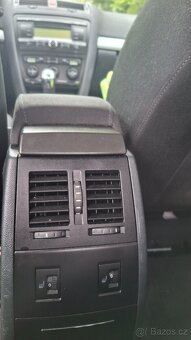 Skoda octavia II 1.6 mpi - 7