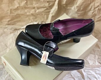 Hush Puppies Vintage Dámské Dívčí lodičky s páskem EU42 - 7