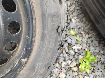 Prodám orig alu 16 Renault laguna zimní pneu 205/55/16 - 7
