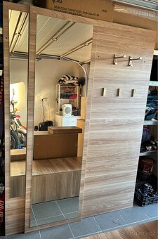 Předsíňová stěna / nábytek do předsíně/ vchod - 7