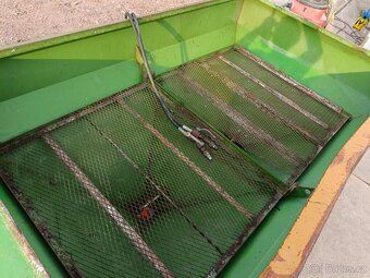 1500L Rozmetadlo AMAZONE ZA-U 1500 (hydr. ovládání) - 7