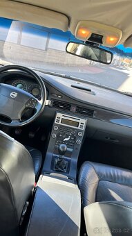 Volvo S80 2.4 D5 136kw MANUÁL - 7