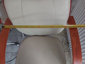 PRODÁME  kadeřncké  křeslo - 7