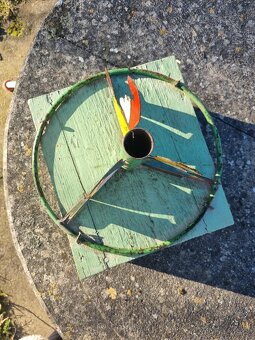 Starožitný stojan na vánoční stromeček - 7