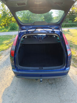 Ford Focus 1,6 TDCi 66kW MK2 - 7