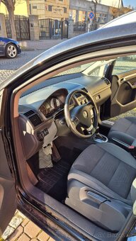 Volkswagen touran highline 2.0 tdi DSG 125kw 2006 - 7