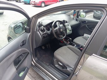 Seat altea xl,2.0. Tdi,103 kw,rv 2007 - 7