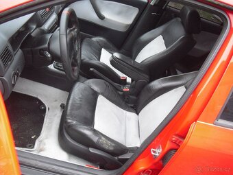 Skoda Octavia RS1 Cervena - 7