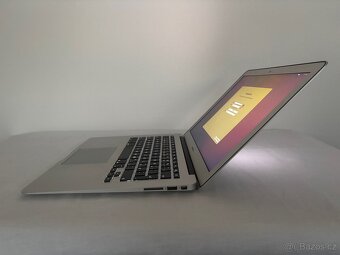 MacBook Air 13 plně funkční - 7