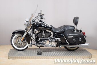 Harley-Davidson FLHRC Road King Classic 2013 - 7
