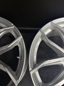 Alu Rial 5x114,3 18” - 7