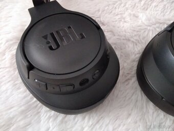 Sluchátka JBL Tune 770NC, černé - 7