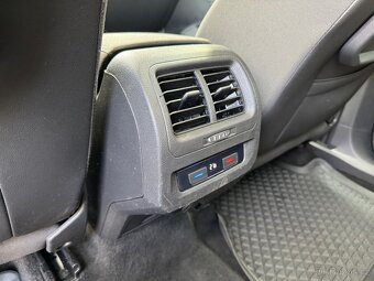Volkswagen Touran 1,5 TSI DSG Highline 7míst - 7