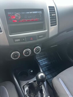 Mitsubishi Outlander 2.0did - 7