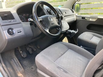 Volkswagen MULTIVAN T5 - 7