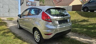 Ford Fiesta VI 1.25 16v 60kw Comfort Klima 8/2009 EURO5 - 7