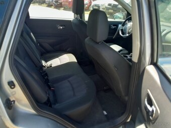 Nissan Qashqai 1,5 DCi - 7