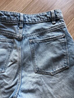 Kraťasy, velikost 152 - 7