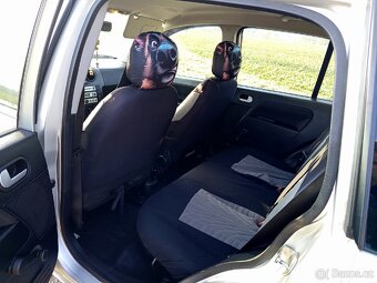 Ford Fusion 1.4 r.v. 2004 - 7