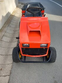 Prodám zahradní traktor Etesia 100 Hydro - 7