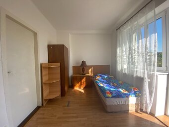 PRONÁJEM POKOJE S TERASOU V BRANDÝSE NAD LABEM - 7