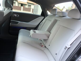Hyundai IONIQ 6 77kWh 4x4 PREMIUM PANORAMA DPH ZÁRUKA - 7
