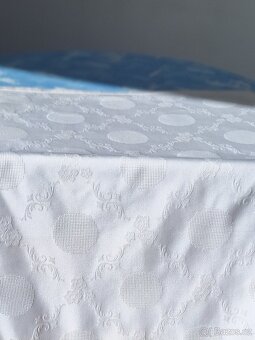 SLAVNOSTNÍ UBRUS vel. 127cm/123cm - 7