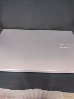 PRODÁM notebook ASUS VIVOBOOK 15,i5-1235U, záruka rok - 7