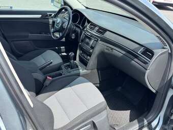 Škoda Superb 2.0 TDI 125kW / Keyless / Vyhř. sklo + sedačky/ - 7