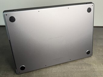 MacBook Pro 16'' 2021 / M1 Pro / 16GB / 512GB SSD - DPH - 7