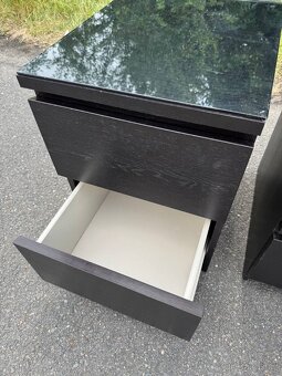Komoda + noční stolky Ikea Malm - 7