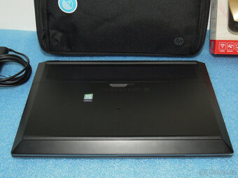 HP ZBook 15 G6 IPS 6.Jádro Intel i7 1TB Quadro RTX3000 32GB - 7