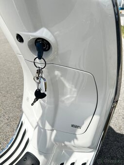 PRODÁM VESPA PRIMAVERA 125 ABS - 7