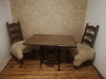 Jídelní stůl pro 4 osoby - MASIVNÍ DŘEVO- BŘÍZA - 7