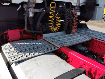 Prodám tahač návěsů MERCEDES-BENZ ACTROS 1851 LS EURO 6 - 7