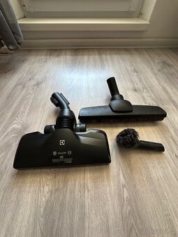 Vysavač Electrolux Pure D2.8 PD82-4MB - 7
