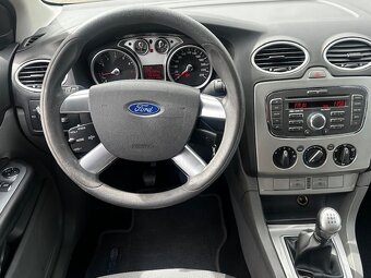 Ford Focus 1.8i 92kw, r.2010, 1.maj.,serviska, STK, klima - 7