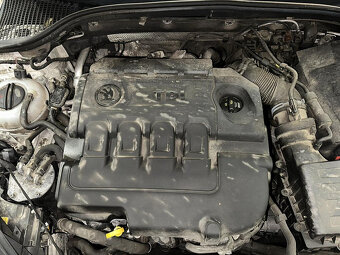 Vůz na náhradní díly Škoda Octavia 3 kombi 2016 CRM PGT LF9E - 7