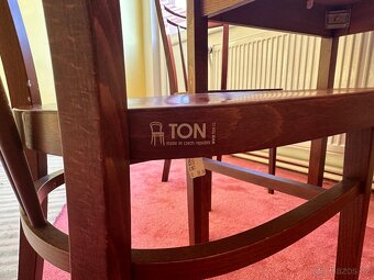 TON/Thonet jídelní set – stůl 80×80 + ohýbané židle, masiv - 7