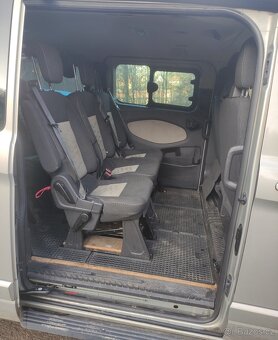 Prodám Ford Tourneo Custom L2 9 míst - 7