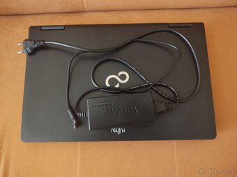 Fujitsu Lifebook E751 - 7