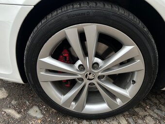 Škoda octavia 2 rs 2.0 tfsi facelift - 7